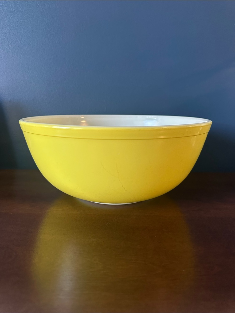Vintage Pyrex 404 Yellow Primary Mixing Bowl